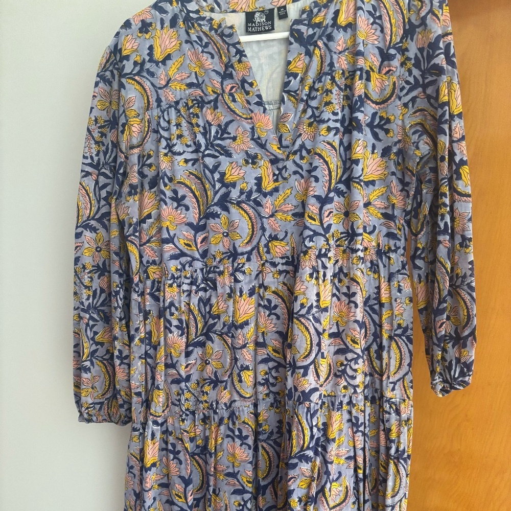 Stunning Madison Mathews Blue Floral Block Print Midi Dress - Size Medium